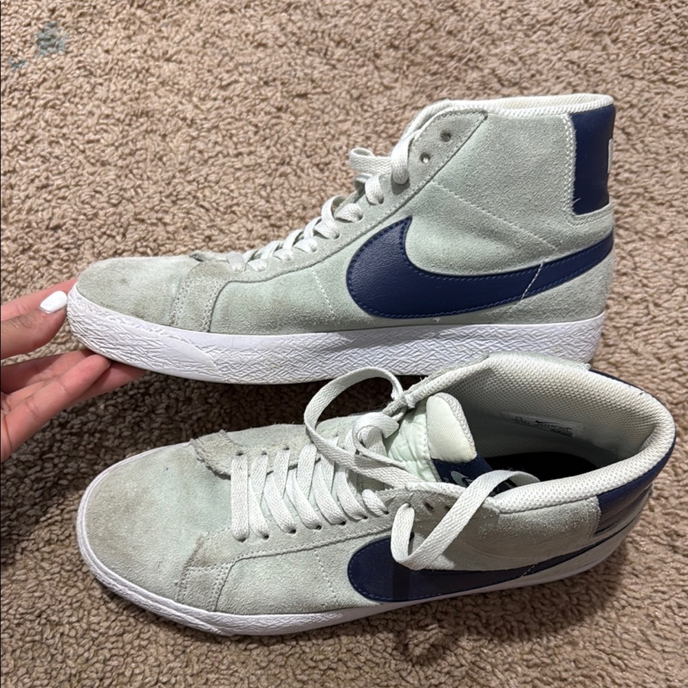 Nike Suede High-Tops in Light Green and Navy